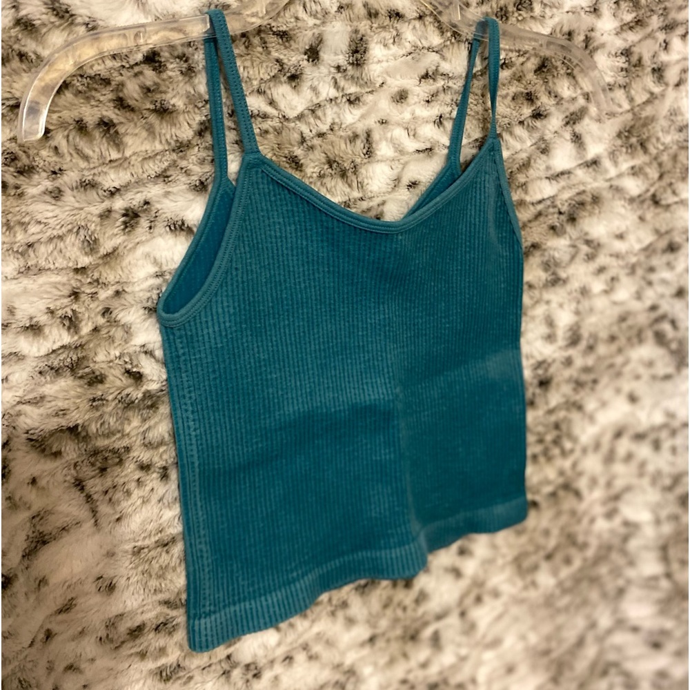 blueish green spaghetti strap tank top